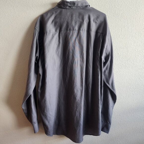 Yves Saint Laurent Shirt Mens Large Button Up Dress Wrinkle Resistant Pocket - Picture 6 of 8